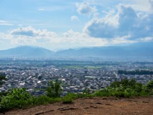 長野市で外壁塗装を検討するときの5つの確認ポイント｜塗料・見積り・色選びまで